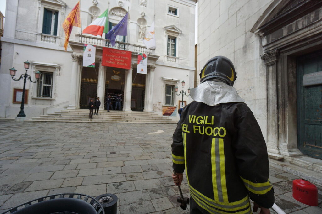 Ιταλία: Συγκρουση Ρώμης - Βρυξελλών μετά τον προϋπολογισμό και τη ραγδαία άνοδο των spreads - Media