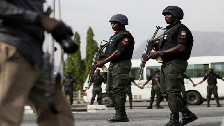 Βίαια επεισόδια στη Νιγηρία: 55 νεκροί σε «μάχες» μεταξύ χριστιανών και μουσουλμάνων - Media