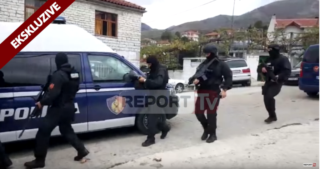 ΕΛ.ΑΣ για θάνατο ομογενούς: Δεν συνδέεται η ύψωση της ελληνικής σημαίας με τη συμπλοκή - Media