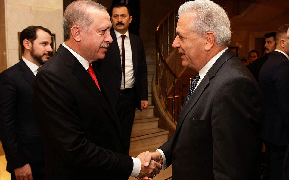 Συνάντηση Αβραμόπουλου - Ερντογάν με διαφαινόμενη φιλοευρωπαϊκή «στροφή» του Σουλτάνου - Media