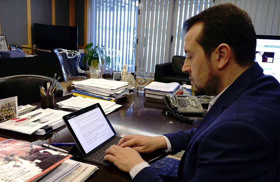 Παππάς: Δεν περίμενα κάποιοι ξεδιάντροποι με σκανδαλώδεις αμοιβές από την ΕΡΤ να την καθυβρίζουν - Media