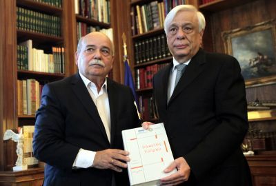 Παυλόπουλος και Τσίπρας παρέλαβαν τον Φάκελο της Κύπρου -  Στο φως όλα τα απόρρητα έγγραφα - Media