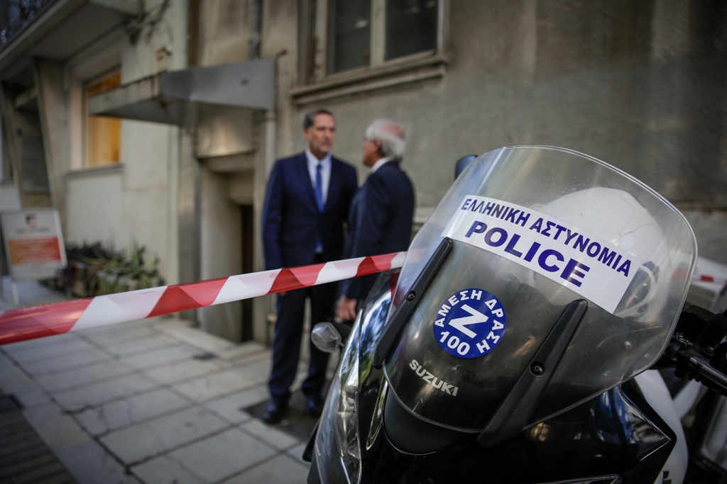 Πιεσόμεστρο η «βόμβα» στο ΥΠΕΞ - Media