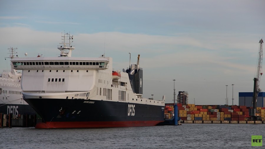 Συναγερμός στη Βαλτική - Πυρκαγιά σε πλοίο με 335 επιβάτες - Media