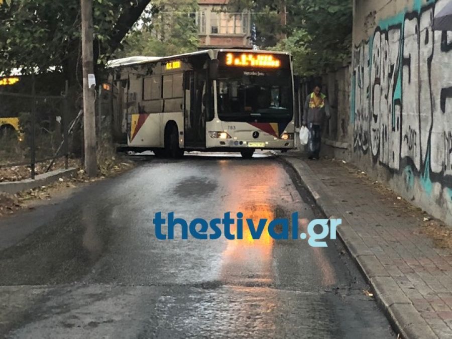 Λεωφορείο του ΟΑΣΘ παρέσυρε 64χρονη (Photos) - Media