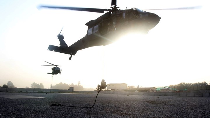 Συντριβή ελικοπτέρου στην Κολομβία: Νεκροί τέσσερις στρατιωτικοί - Media