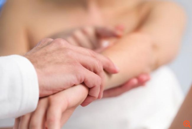 Πλακώδες καρκίνωμα: Βρέθηκε η θεραπεία για τη δεύτερη πιο συχνή μορφή καρκίνου του δέρματος  - Media