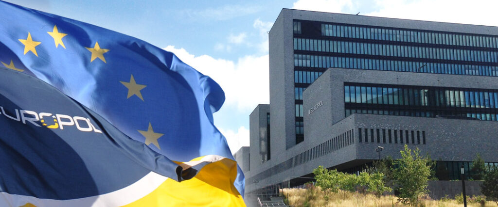 Europol: Η καραντίνα μπορεί να ενισχύει τη ριζοσπαστικοποίηση - Media