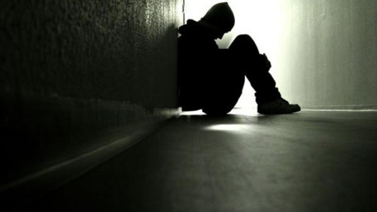 Καμπανάκι από τους παιδοψυχίατρους: Τζόγος, κατάθλιψη και ναρκωτικά «θερίζουν» τους νέους - Media
