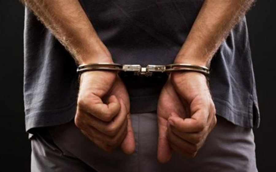 Πάτρα: Συνελήφθη 21χρονος με μεγάλες ποσότητες λαθραίων τσιγάρων και καπνού - Media