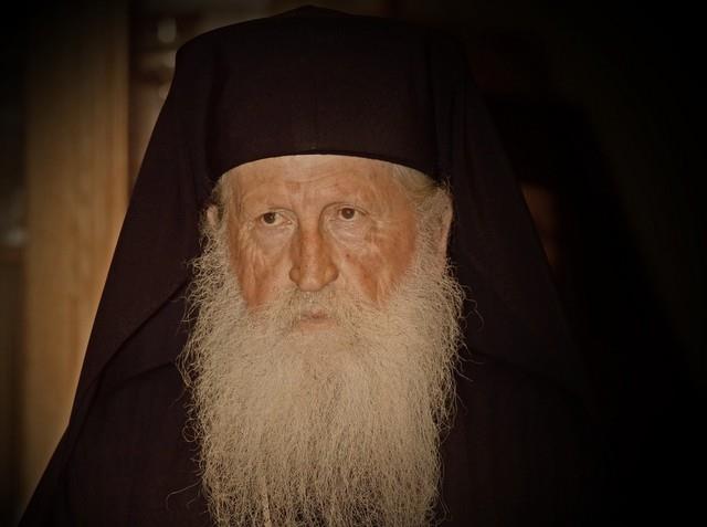 Πέθανε ο βοηθός επισκόπου του αρχιεπισκόπου Ιερώνυμου - Media
