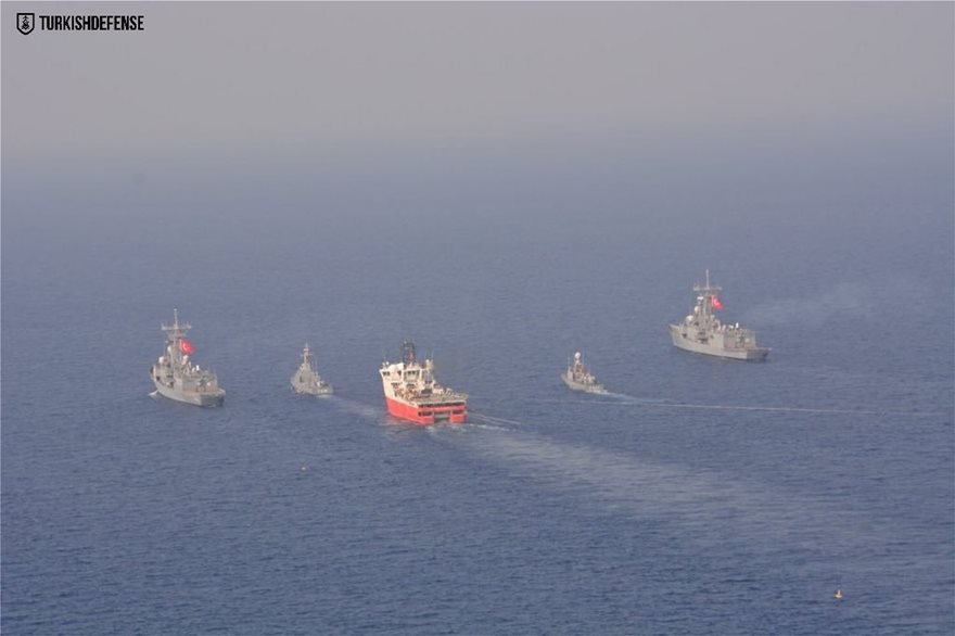 H Άγκυρα «κοκορεύεται» - Σε πρώτο πλάνο το Μπαρμπαρός και η πολεμική συνοδεία του (Photos) - Media