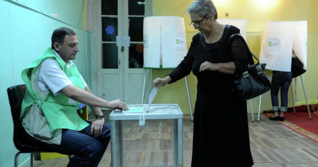 Γεωργία-προεδρικές εκλογές: Στις κάλπες προσέρχονται οι Γεωργιανοί σε ένα τεστ για το κυβερνών κόμμα	 - Media