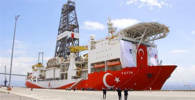 Επιμένει στην πρόκληση η Τουρκία - Βγάζει στη Μεσόγειο το πλωτό γεωτρύπανο «Πορθητής» - Media