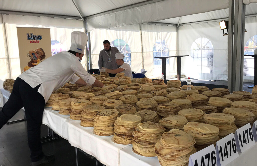 14.186 κρέπες είχαν τη δική τους ιστορία (Video & Photos) - Media