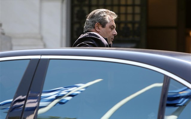 Ο Καμμένος «πυροβολεί», το Μαξίμου εμμένει στην εκεχειρία - Media