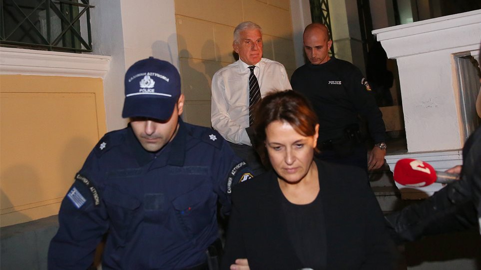 Ο φίλος που «έκαψε» τον Παπαντωνίου - «Βοηθούσα έναν επιτυχημένο πολιτικό και έντιμο και σωστό άνθρωπο» - Media