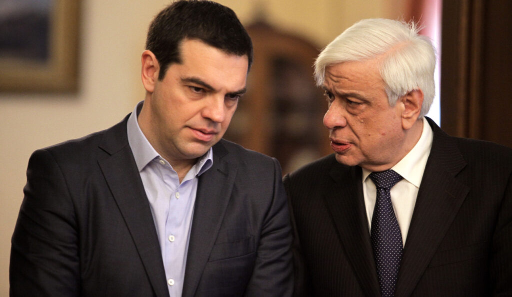 Ορκίζεται ΥΠΕΞ το Σάββατο ο Τσίπρας - Στις 11:00 η τελετή παράδοσης - παραλαβής - Media