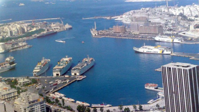 Bloomberg: Ο Πειραιάς τείνει να γίνει το νούμερο ένα λιμάνι της Μεσογείου και της Ευρώπης - Media