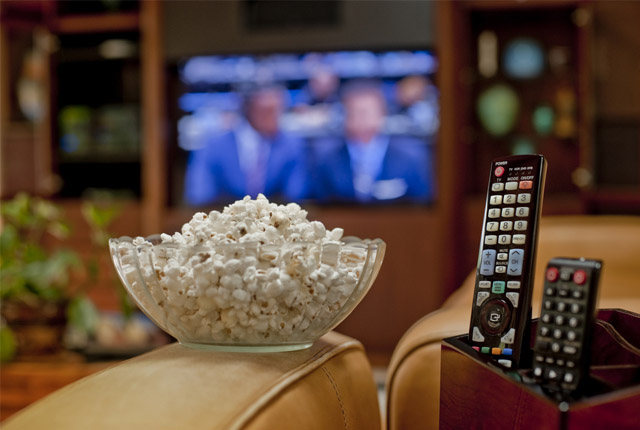 Πάσχουμε όλοι από Βinge-watching και δεν είναι κακό - Media