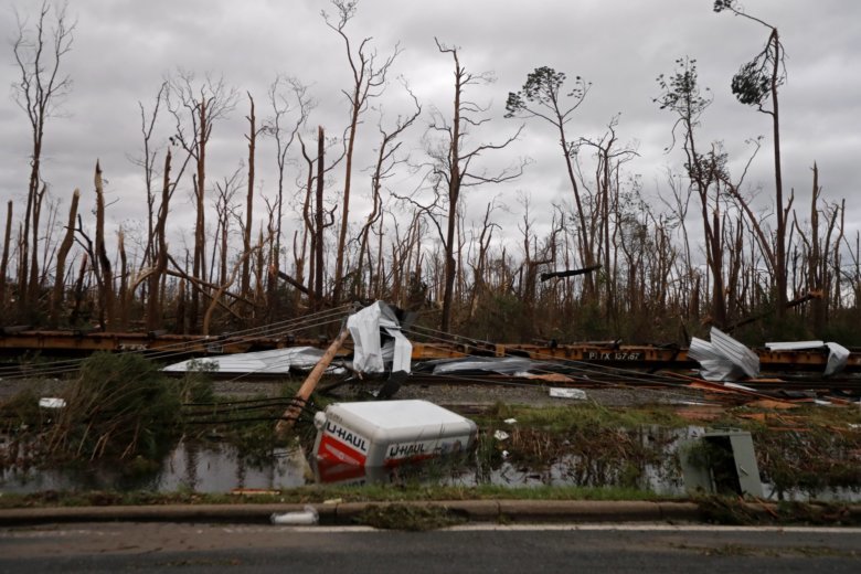 Φλόριντα: Περισσότεροι από 1.000 αγνοούμενοι μετά το πέρασμα του τυφώνα Μάικλ - Media