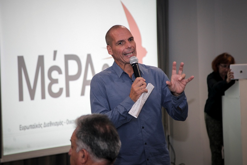 Βαρουφάκης: Tον Αύγουστο του 2018 μπήκαμε στο χειρότερο μνημόνιο - Media