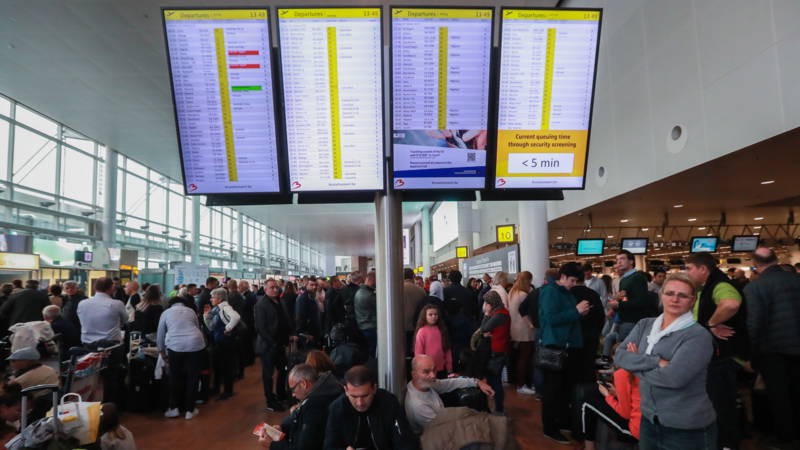 Κορωνοϊός: «Αδειάζουν» τα sex shops οι Ρώσοι - Θραύση κάνει η στολή της νοσοκόμας - Media