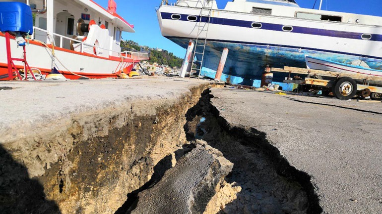 Άκης Τσελέντης: «Πέντε εκατοστά και όχι τρία μετακινήθηκε η Ζάκυνθος - 1,7 εκατοστά ο Πύργος» - Media