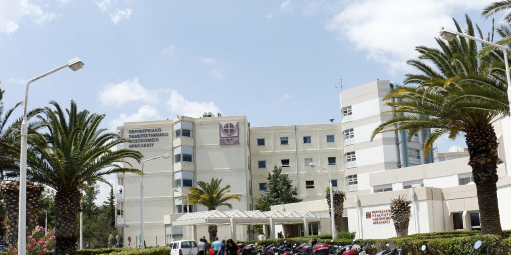 Κρήτη: Παππούς πήγε για αξονική και αντί για σκιαγραφικό του έδωσαν… ρακή - Κατέληξε στην εντατική - Media