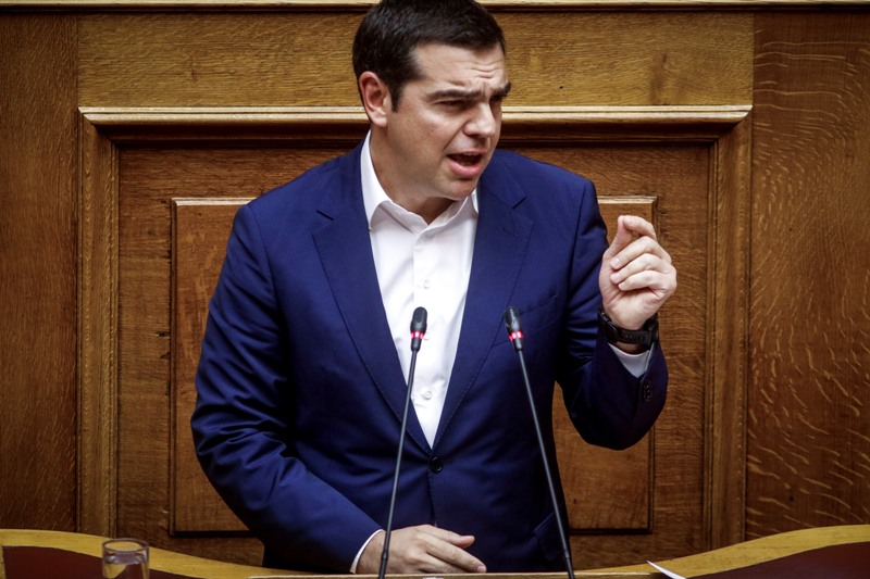 Τσίπρας: Οι βουλευτές να ψηφίσουν κατά συνείδηση στη Συνταγματική Αναθεώρηση - Media