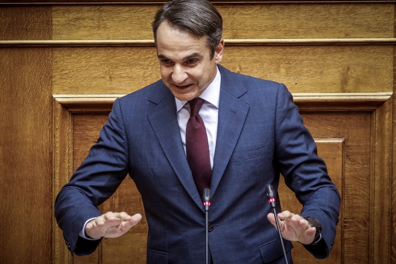 Μητσοτάκης: Θέλετε να «συριζοποιήσετε» το Σύνταγμα - Media