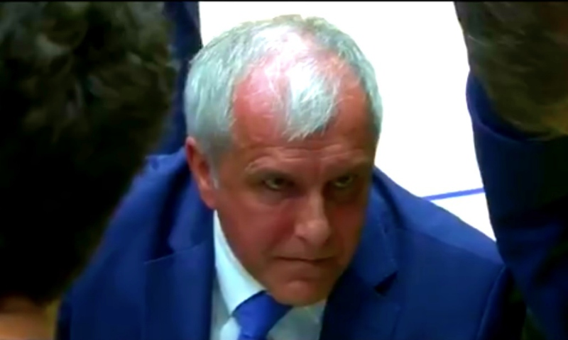 Γι’ αυτό ο Ομπράντοβιτς έγινε... «μελιτζανί» με τον Σλούκα (Video) - Media