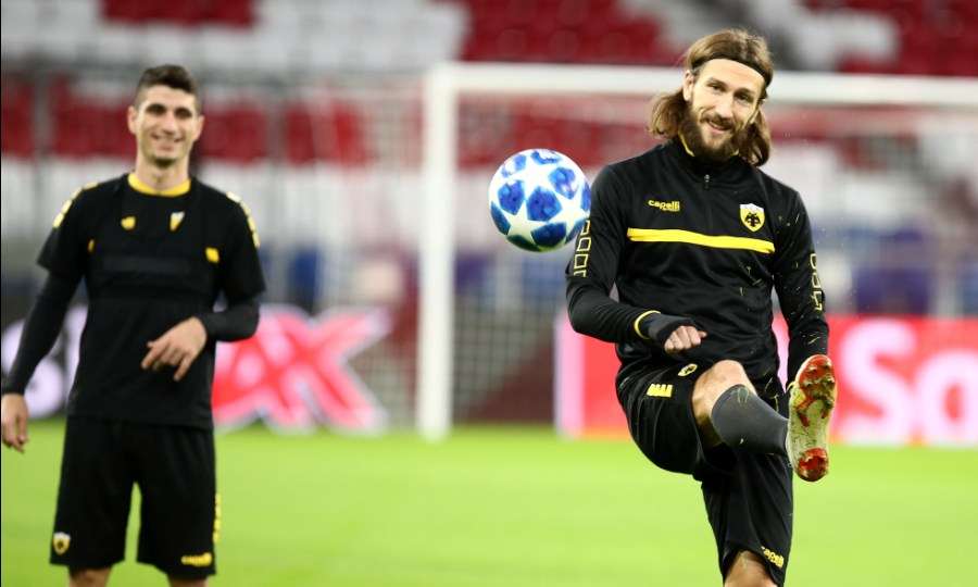 Σε ποιο κανάλι θα δείτε απόψε το Μπάγερν – ΑΕΚ, πολλές εκπλήξεις από Ουζουνίδη στην 11άδα - Media