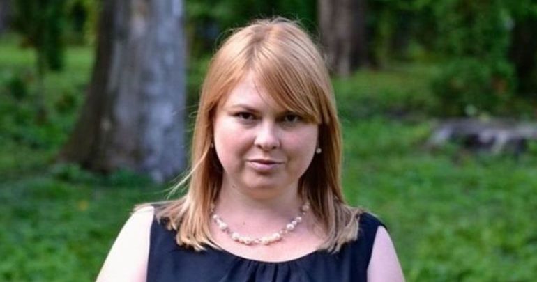 Ουκρανία: 33χρονη ακτιβίστρια υπέκυψε τρεις μήνες μετά την επίθεση με οξύ εναντίον της  - Media