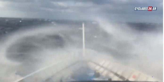 Η «μάχη» του «Άρτεμις» με τα κύματα στο φουρτουνιασμένο Αιγαίο (Video) - Media