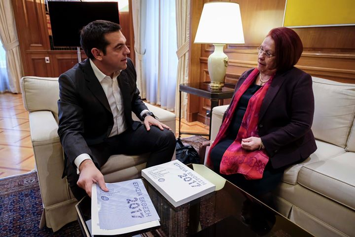 Συνάντηση πρωθυπουργού με τη Γενική Επιθεωρήτρια Δημόσιας Διοίκησης  - Media