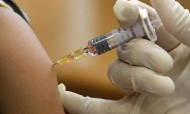 ΚΕΕΛΠΝΟ: Ανεμβολίαστος ο πρώτος νεκρός από τη γρίπη - Αυξάνονται σταδιακά τα κρούσματα - Media