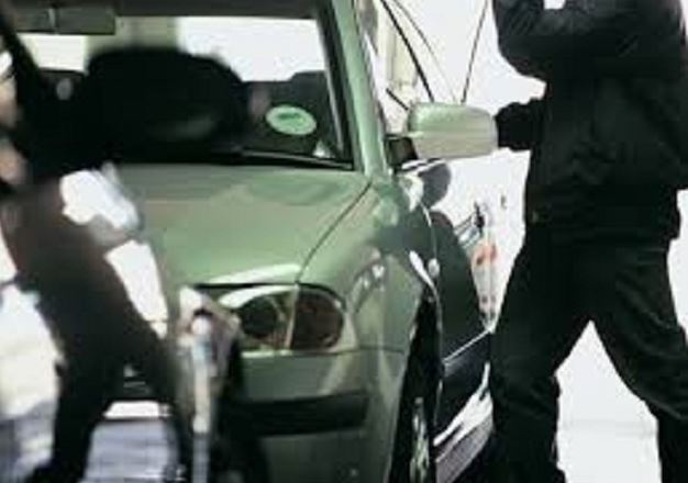 Αυξάνονται ραγδαία οι κλοπές αυτοκινήτων χωρίς κλειδί - Media