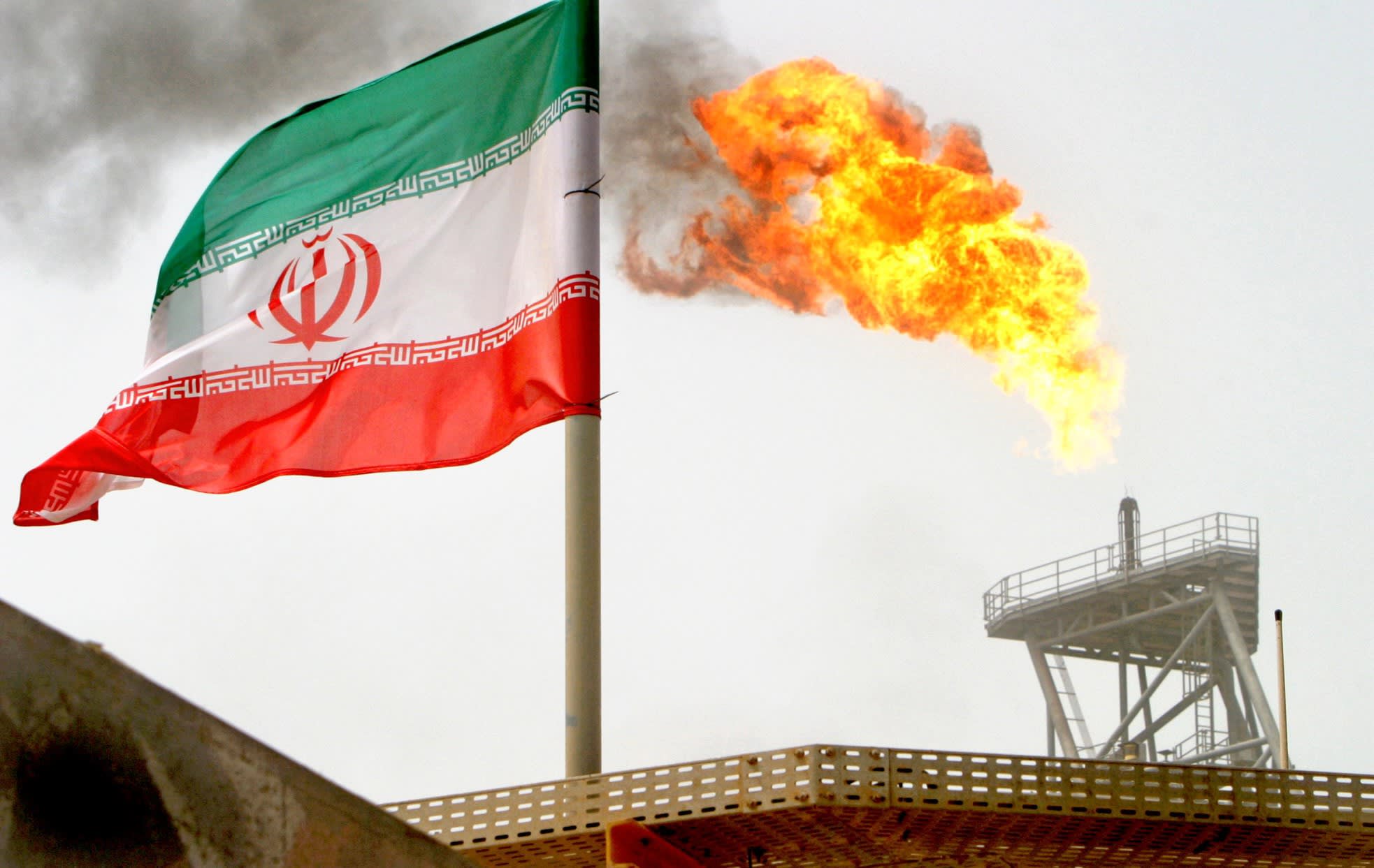 Ιράν: Βρέθηκε νέο κοίτασμα πετρελαίου - «Μυθικός» ο αριθμός βαρελιών - Media