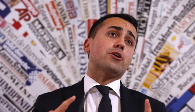 Βρίζει τους δημοσιογράφους το «Κίνημα των Πέντε Αστέρων»: Είναι «ανελέητα τσακάλια και πόρνες»  - Media