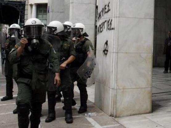 Αποσπάσεις 100 αστυνομικών στα ΜΑΤ από «αποψιλωμένες» υπηρεσίες διατάζει η ΕΛ.ΑΣ. - Media
