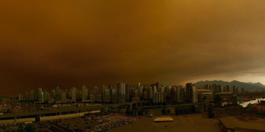 Το Σαν Φρανσίσκο "πνίγεται" από τους καπνούς της τεράστιας πυρκαγιάς της Καλιφόρνιας - Media