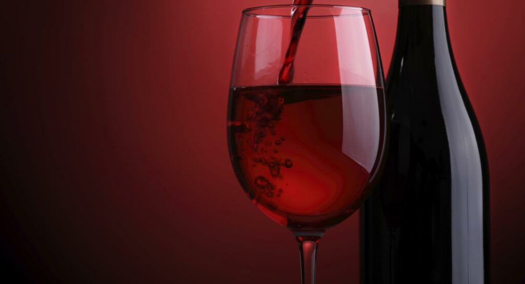 Η Γαλλία και ο πλανήτης υποδέχονται το Μποζολέ - Media