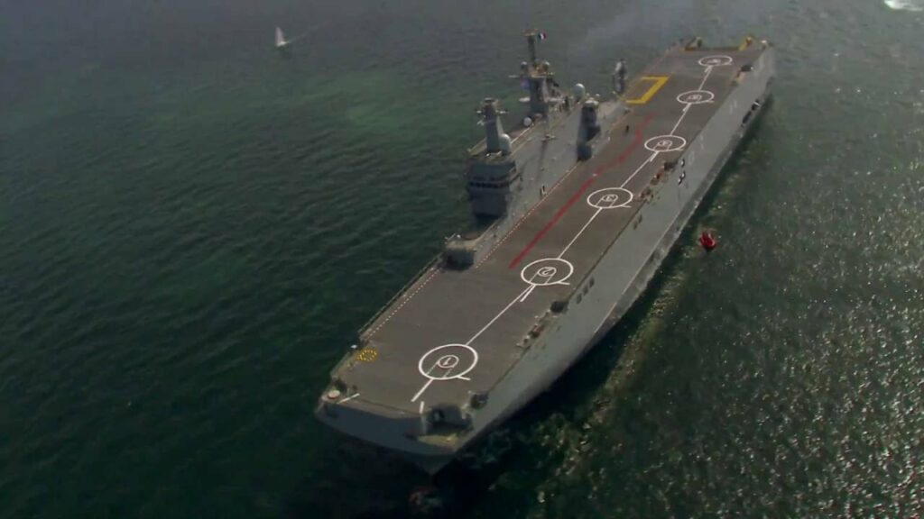 «Μέδουσα 7»: Το «θηρίο» Ανουάρ αλ Σαντάτ και η Έλλη (Photos) - Media