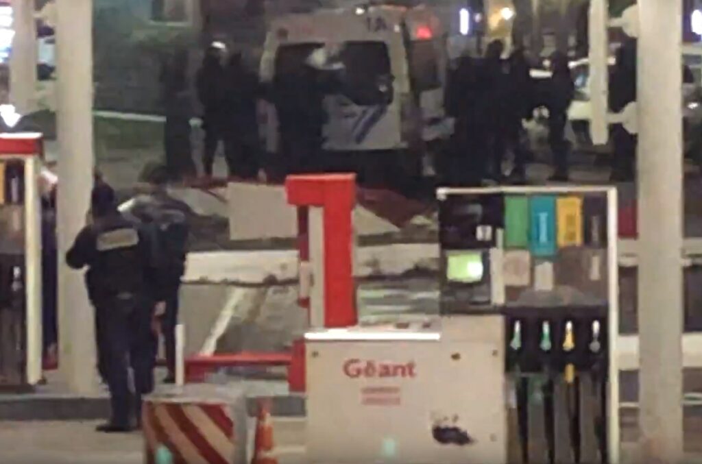 Γαλλία: Άνδρας απειλούσε να ανατιναχτεί με χειροβομβίδα - Ζητούσε να δει τον Μακρόν - Media