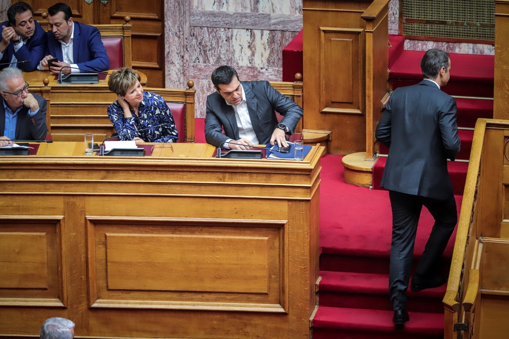 Γιατί ο Τσίπρας «έστησε» τον Μητσοτάκη μία ώρα στη Βουλή - Media