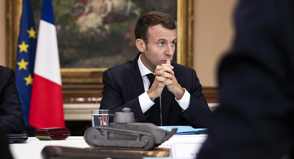 Προς αδιέξοδο ο Μακρόν: Το 80% των Γάλλων απορρίπτει τα μέτρα «κατευνασμού» των «κίτρινων γιλέκων» - Media