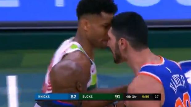 Τσαμπουκάς Καντέρ με Γιάννη Αντετοκούνμπο και αποβολή του Τούρκου (Video)  - Media