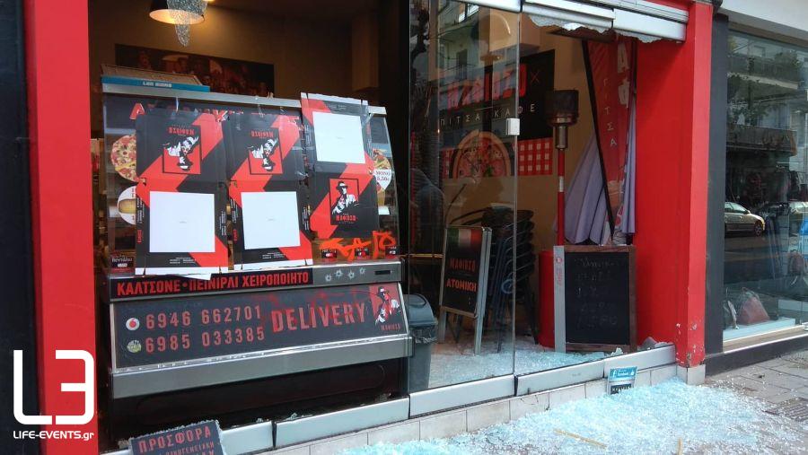 «Γυαλιά καρφιά» έκαναν το κατάστημα του ιδιοκτήτη που ξυλοφόρτωσε ντελιβερά (Photos) - Media