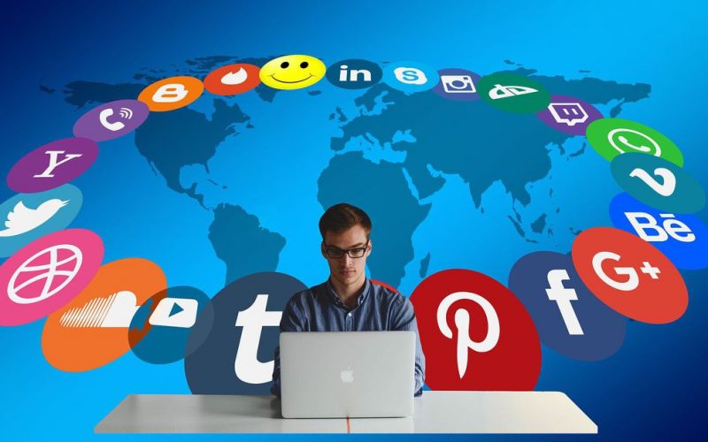 Οι επιπτώσεις της ψεύτικης ζωής στα social media - Media